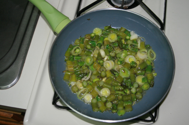 Asparagus and Leeks Frying